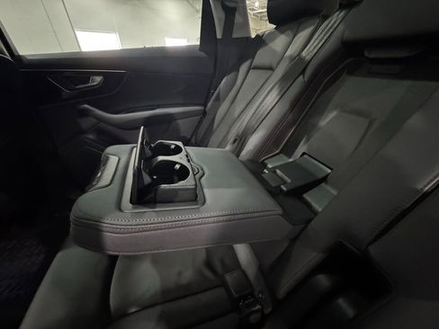 Used 2023 Audi Q7 2.0T Premium w/ Convenience Package image 37