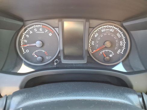 Used 2023 Toyota Tacoma SR image 22