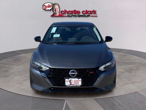 Certified 2025 Nissan Sentra SR w/ SR Premium Package FWD image 9