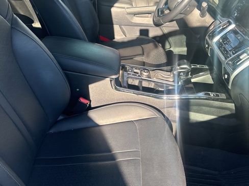 Used 2022 Kia Sorento SX image 13