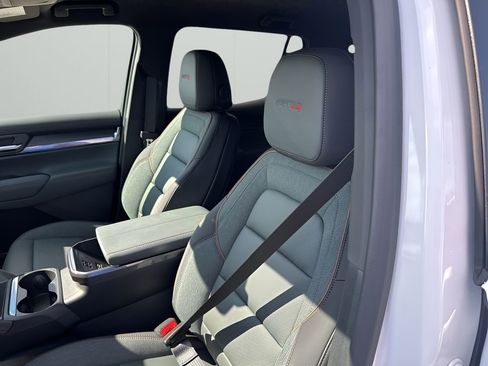 New 2026 GMC Terrain AT4 w/ Convenience Package III image 51