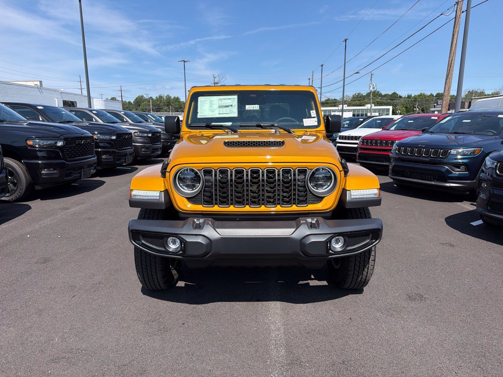 New 2026 Jeep Gladiator Sport AWD/4WD image 3