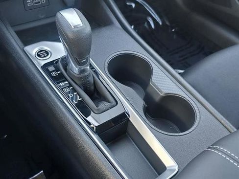 New 2025 Nissan Altima 2.5 SV image 18
