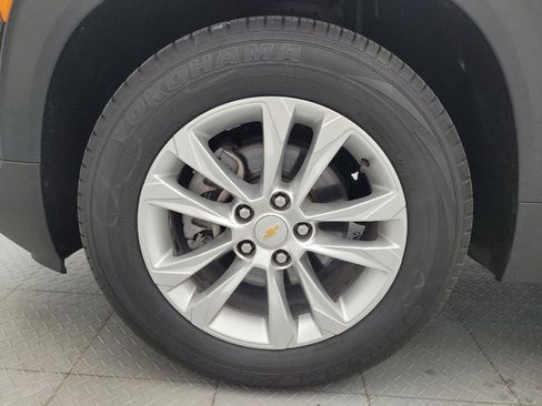 Used 2021 Chevrolet TrailBlazer LS FWD image 31