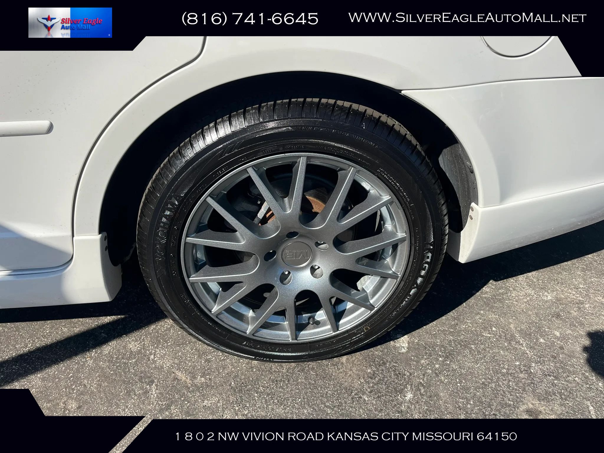Used 2008 Ford Fusion SEL FWD image 12
