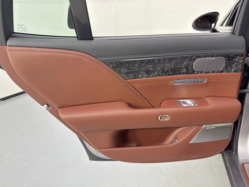 Used 2024 Genesis G90 3.5T image 60