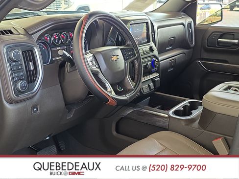 Used 2019 Chevrolet Silverado 1500 LTZ w/ LTZ Convenience Package AWD/4WD image 10