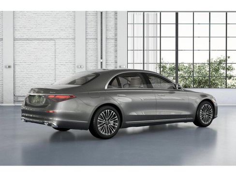Used 2023 Mercedes-Benz S 580 4MATIC Sedan image 19