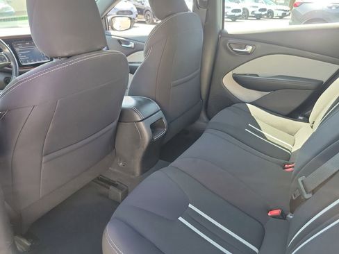 Used 2014 Dodge Dart SXT FWD image 15