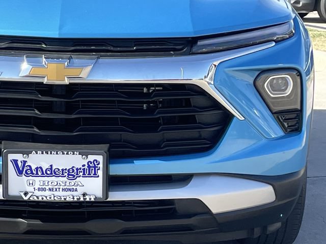 Used 2025 Chevrolet TrailBlazer LT w/ Driver Confidence Package FWD image 8