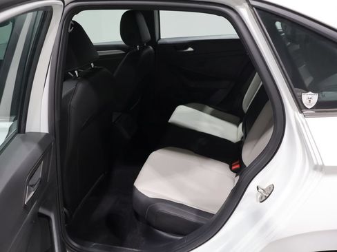 Used 2021 Volkswagen Jetta R-Line FWD image 16