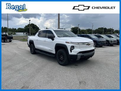 New 2025 Chevrolet Silverado EV LT