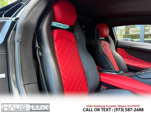 Used 2018 Lamborghini Aventador S AWD/4WD image 31