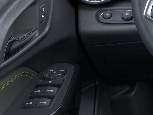 New 2026 Chevrolet Trax ACTIV w/ Driver Confidence Package FWD image 29