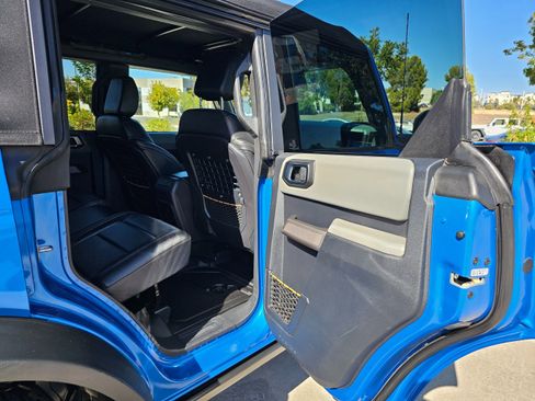 Used 2022 Ford Bronco Badlands w/ Sasquatch Package image 29