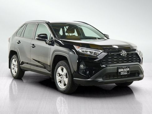 Used 2021 Toyota RAV4 XLE w/ Convenience Package AWD/4WD image 7