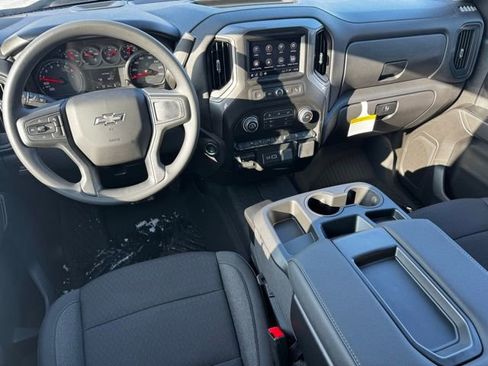 New 2026 Chevrolet Silverado 1500 Custom Trail Boss w/ Dark Appearance Package AWD/4WD image 8