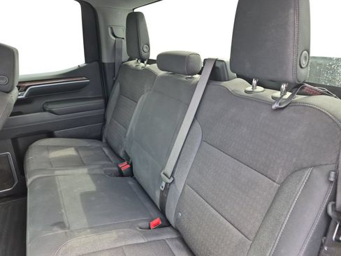 Used 2025 Chevrolet Silverado 1500 LT AWD/4WD image 40