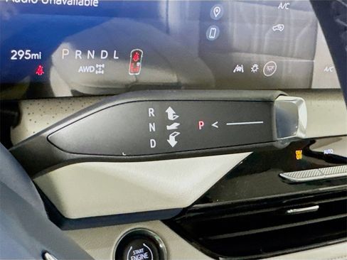 New 2026 Buick Enclave Avenir w/ Super Cruise Package image 11