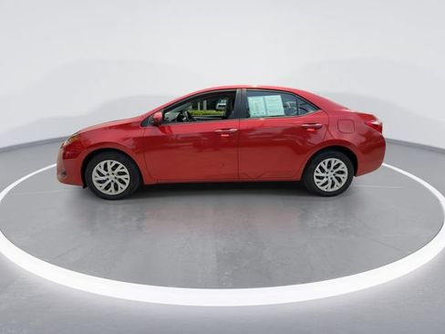 Used 2019 Toyota Corolla LE FWD image 5
