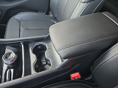 New 2025 Jeep Grand Cherokee Limited w/ Luxury Tech Group II image 70