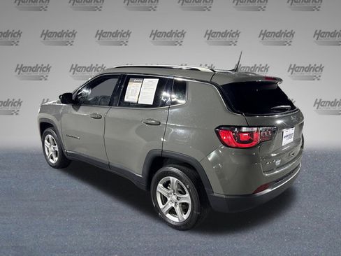 Used 2023 Jeep Compass Latitude w/ Convenience Group image 8