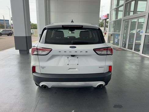 Certified 2020 Ford Escape S FWD image 6