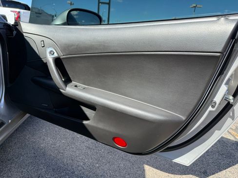 Used 2007 Chevrolet Corvette Z06 w/ Preferred Equipment Group image 34