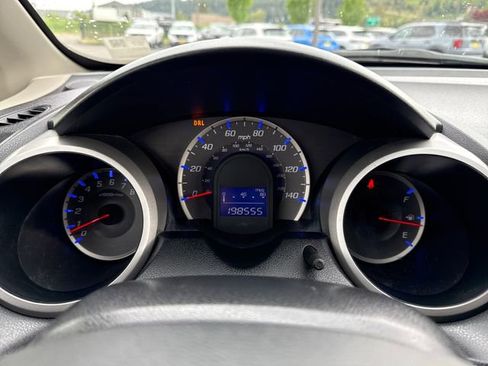 Used 2013 Honda Fit image 20