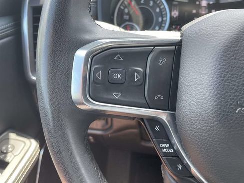 Used 2025 RAM 1500 Laramie AWD/4WD image 23