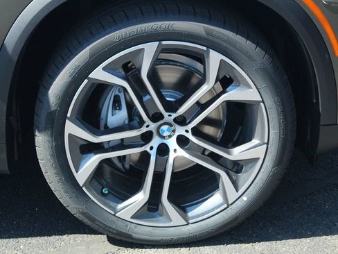 Used 2026 BMW X5 xDrive40i AWD/4WD image 11