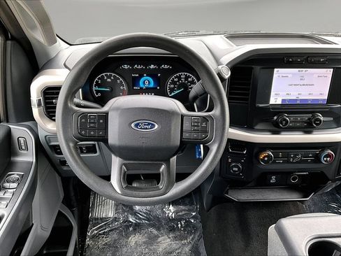 Used 2021 Ford F150 XLT AWD/4WD image 11