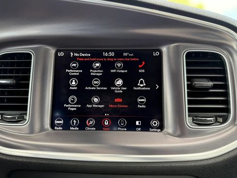Used 2019 Dodge Charger SXT AWD/4WD image 24