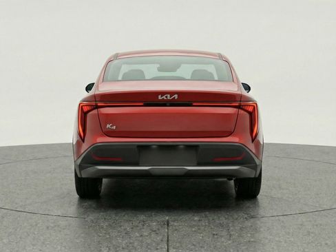 Used 2025 Kia K4 LXS image 7