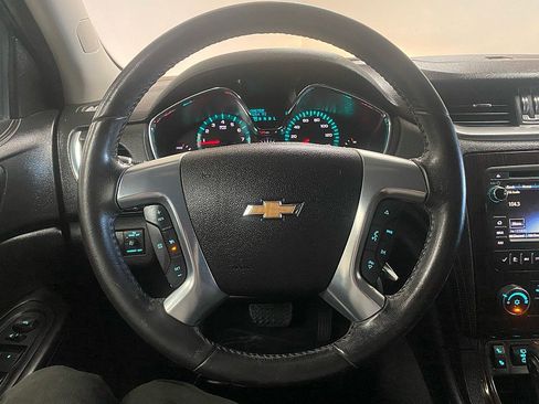 Used 2016 Chevrolet Traverse LT w/ Style and Technology Package image 22