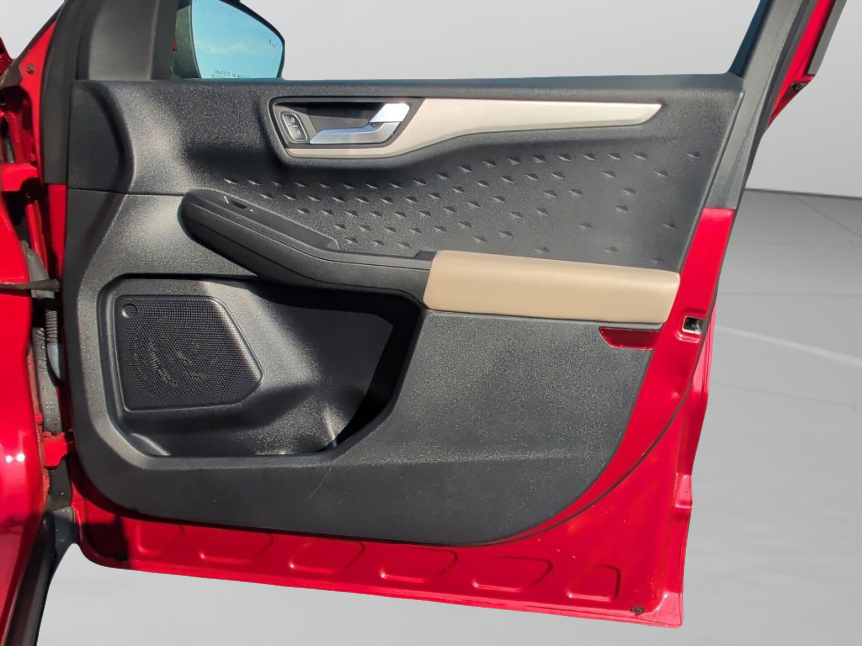 Used 2020 Ford Escape SEL FWD image 40