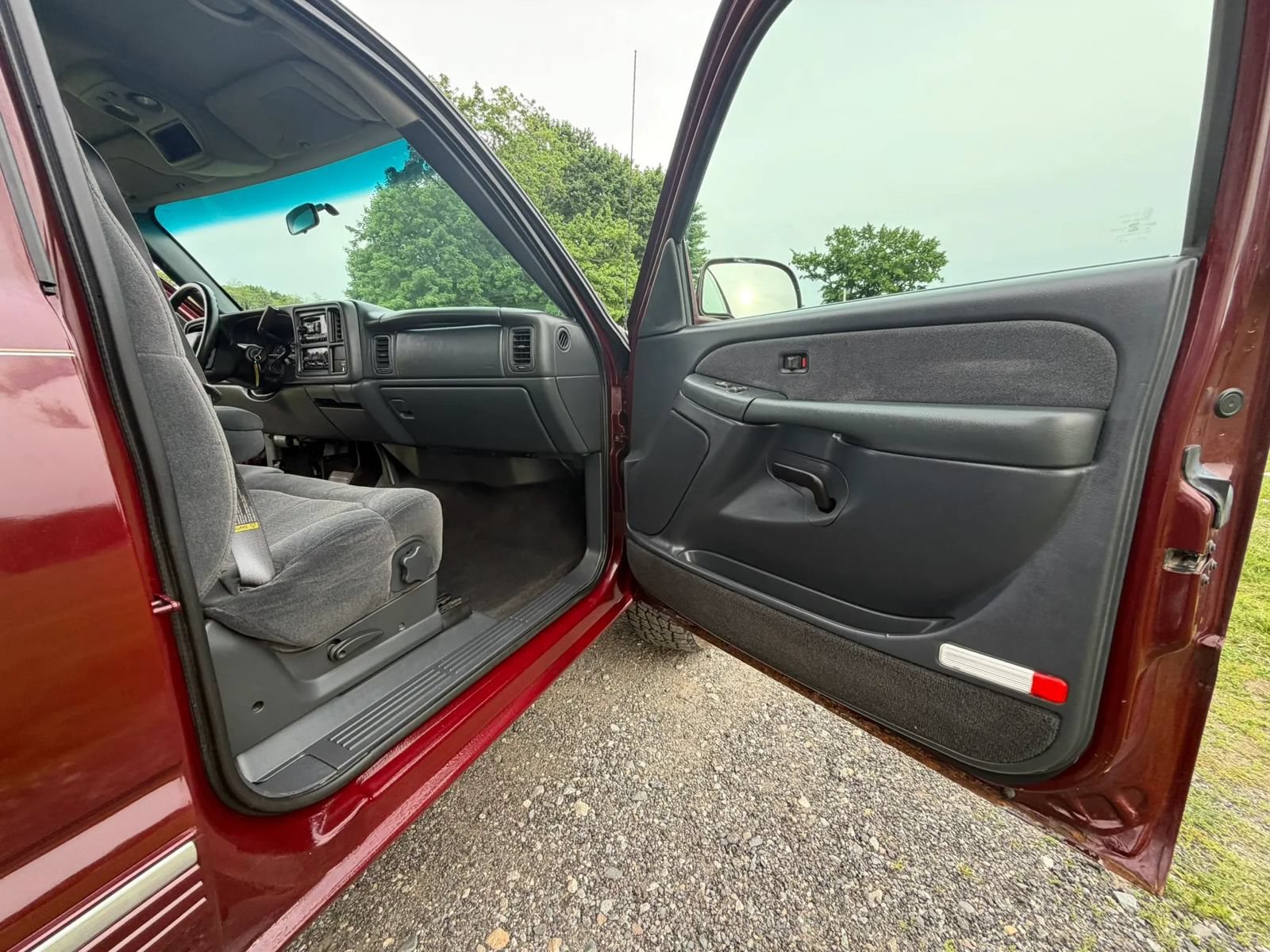Used 2001 Chevrolet Silverado 1500 LS w/ Off-Road Chassis Pkg AWD/4WD image 64