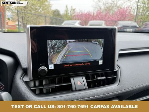 Used 2025 Toyota RAV4 XLE AWD/4WD image 27