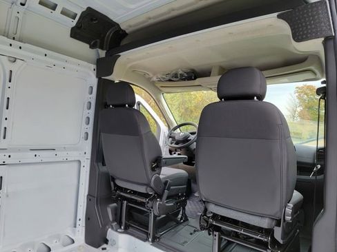 New 2025 RAM ProMaster 2500 w/ Convenience Group image 16