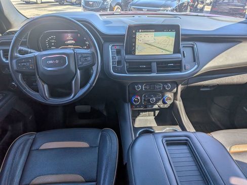 Used 2022 GMC Yukon AT4 w/ Technology Package image 25