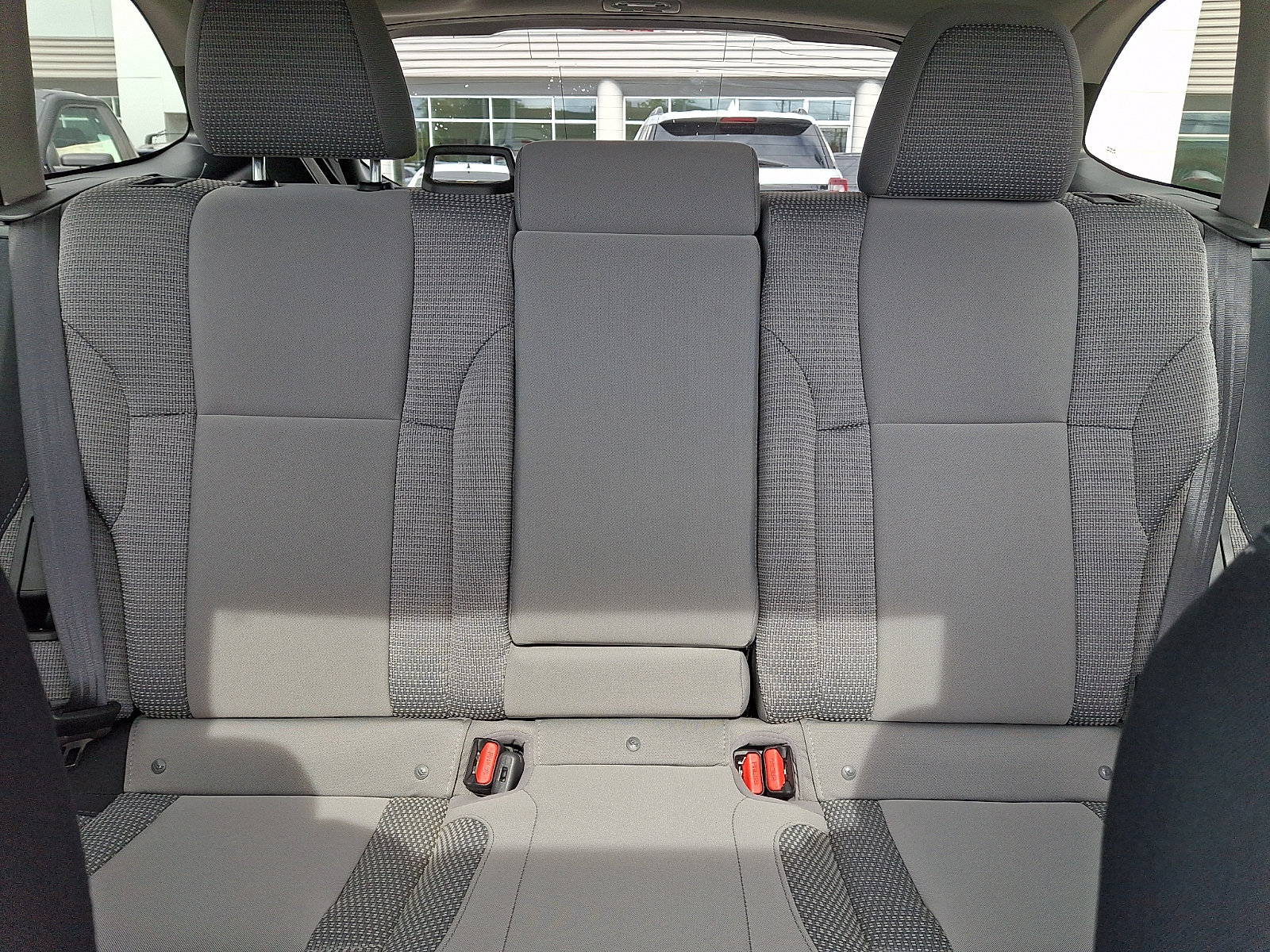 Used 2024 Subaru Outback Premium w/ Popular Package #1A AWD/4WD image 18