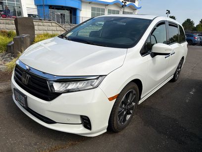 Used 2023 Honda Odyssey Elite