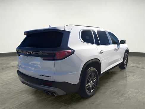 Used 2025 GMC Acadia Elevation image 5