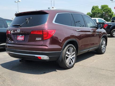 Used 2017 Honda Pilot Touring image 3