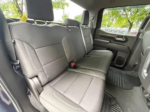 Used 2022 Chevrolet Silverado 1500 LT AWD/4WD image 27