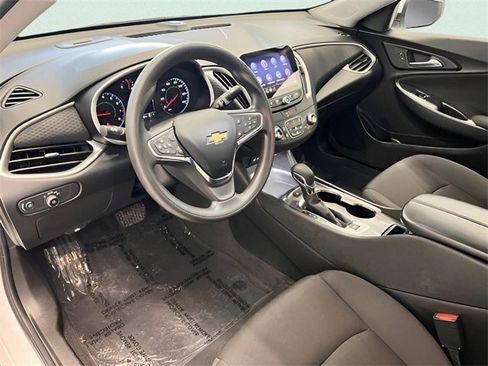 Certified 2023 Chevrolet Malibu LT w/ Driver Confidence Package image 14