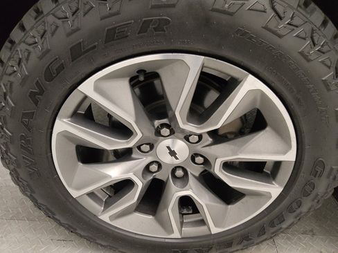 Used 2019 Chevrolet Silverado 1500 RST w/ All-Star Edition image 31