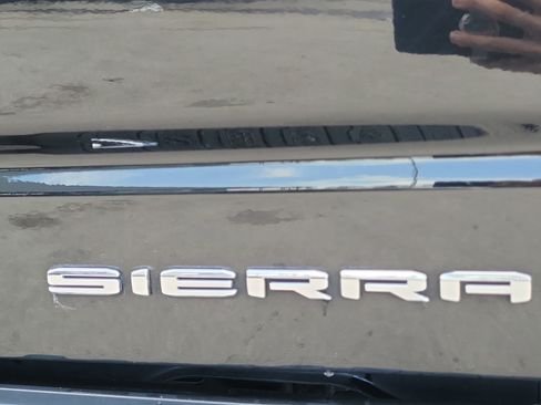 Used 2020 GMC Sierra 1500 Denali w/ Denali Ultimate Package AWD/4WD image 27