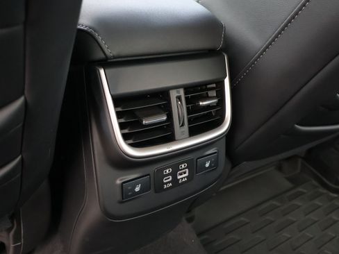 Used 2024 Subaru Legacy Limited AWD/4WD image 10