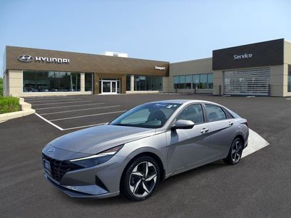 Certified 2023 Hyundai Elantra SEL w/ Convenience Package
